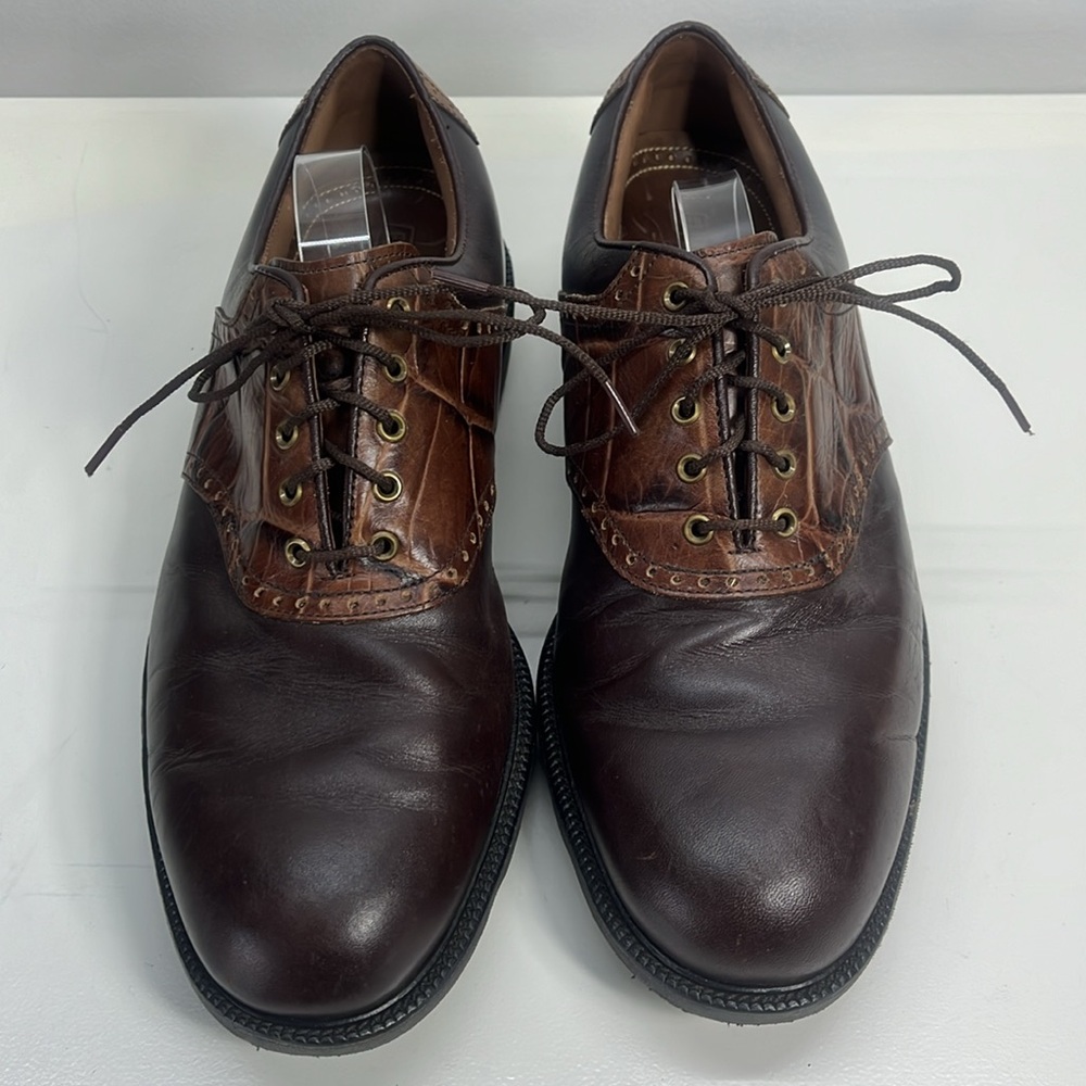 FootJoy ICON Brown & Tan Leather Oxford Style Spike Golf Shoe - Picture 3 of 10